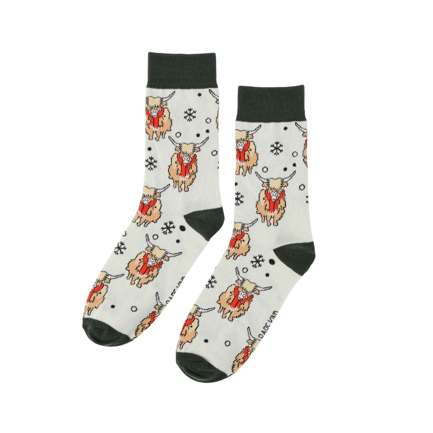 Save the White Christmas Highland Cow Bamboo Socks